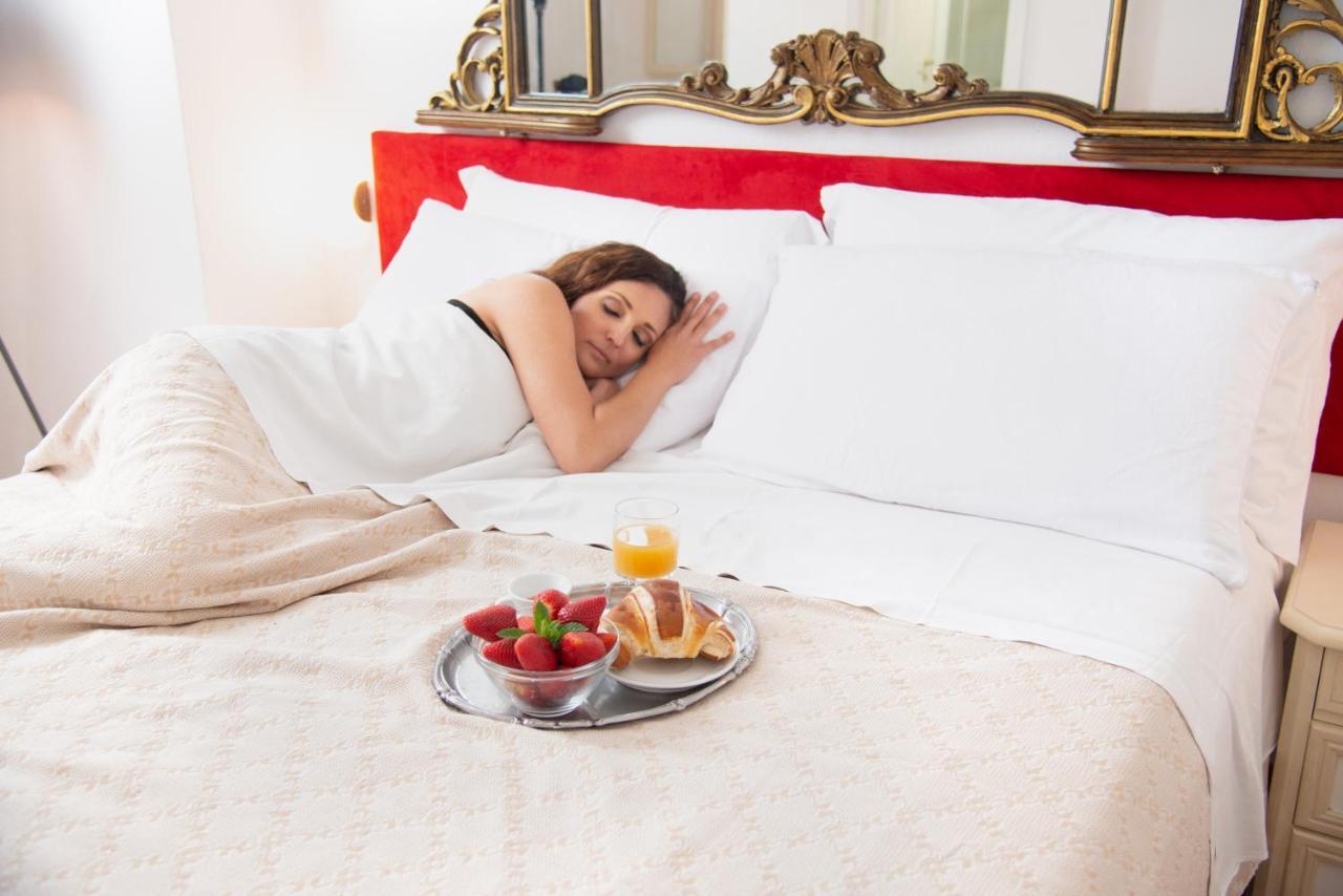 Villa Bina Sea Hotel Sant'Angelo  Екстер'єр фото