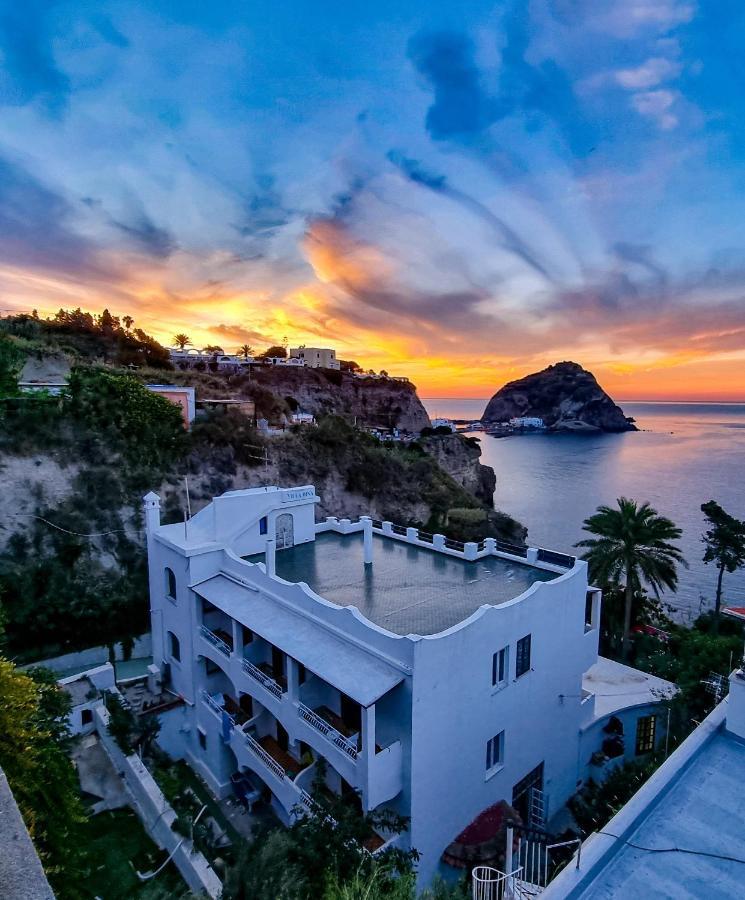 Villa Bina Sea Hotel Sant'Angelo  Екстер'єр фото