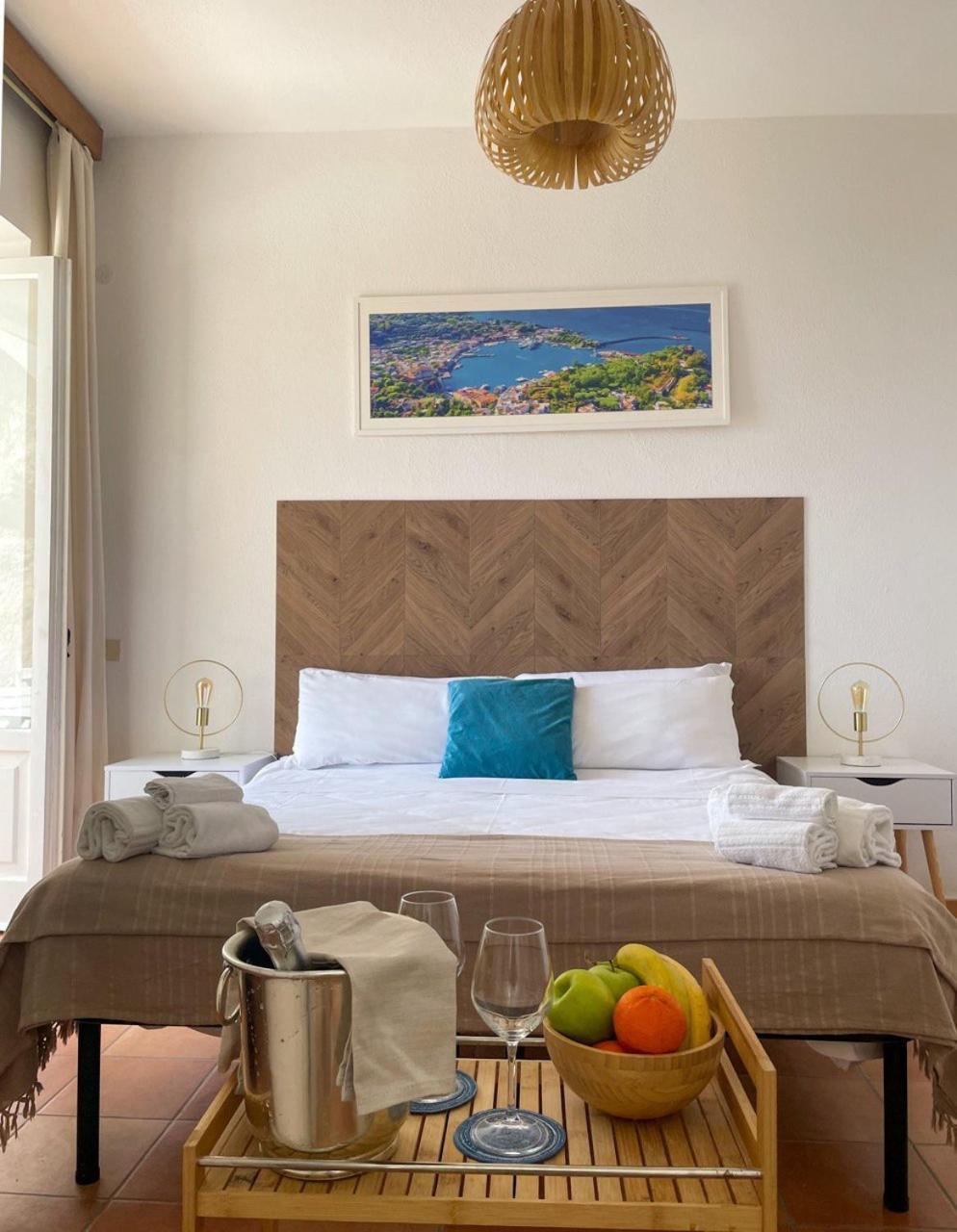 Villa Bina Sea Hotel Sant'Angelo  Екстер'єр фото